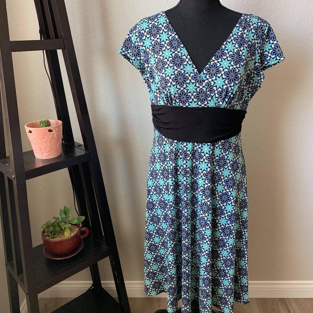 London style petite blue flowers